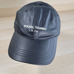 Abercrombie Social Tourist L.A. Ca. Hat Adjustable Strap Back Baseball Cap Black